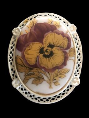 Vintage Porcelain Violets Cameo Brooch Pin